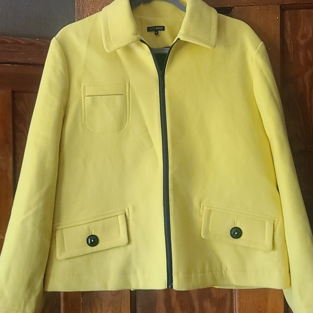 Yellow Blazer 600 West